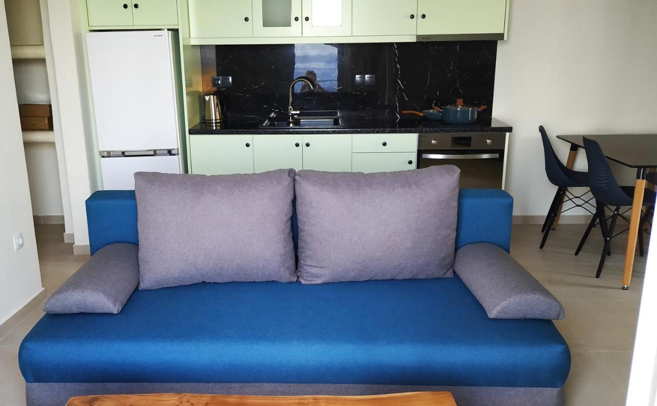Aelia Mare Penthouse Apartment Isternia  Ngoại thất bức ảnh